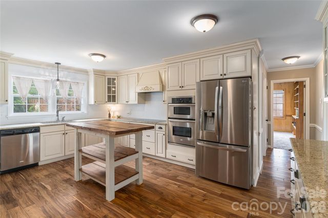 2200 Armstrong Park Drive, Gastonia, NC 28054