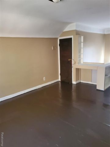 19400 Sunderland Road, Detroit, MI 48219