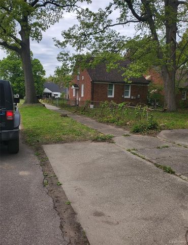 19400 Sunderland Road, Detroit, MI 48219