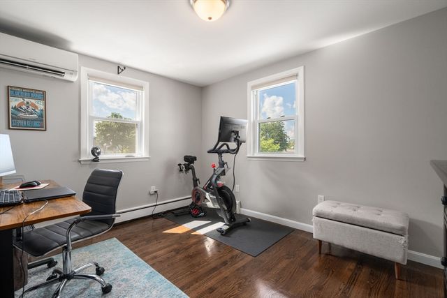 38 Overlook Rd, Waltham, MA 02451