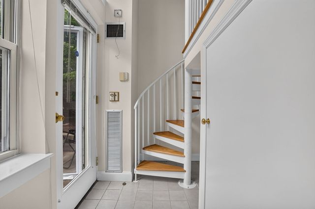 150 Staniford St 331, Boston, MA 02114