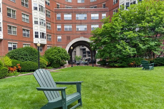 150 Staniford St 331, Boston, MA 02114