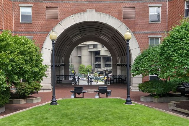 150 Staniford St 331, Boston, MA 02114