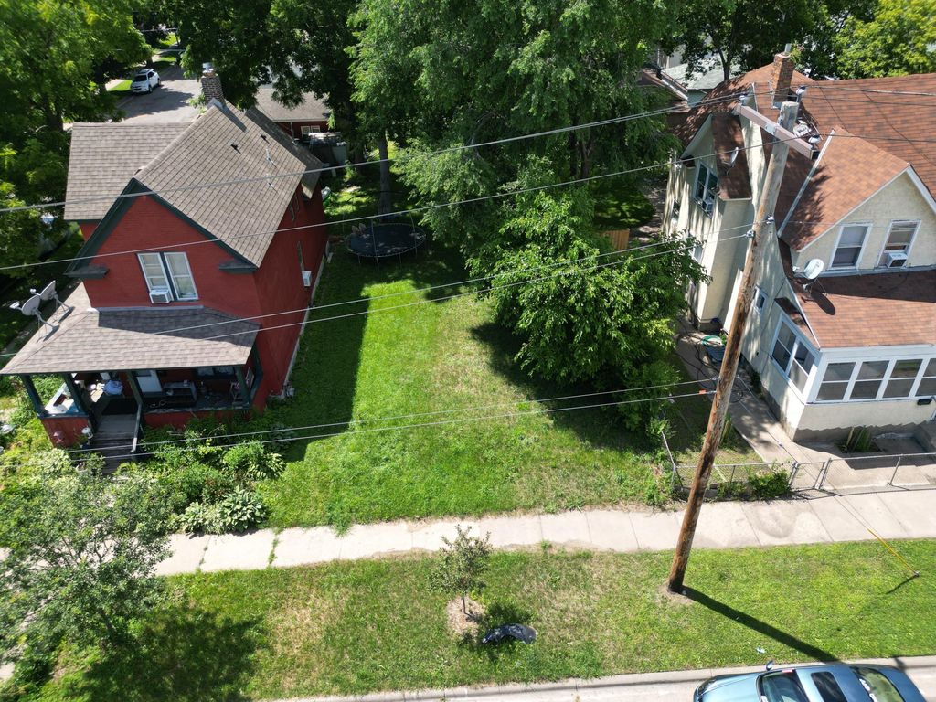 697 Virginia Street, Saint Paul, MN 55103