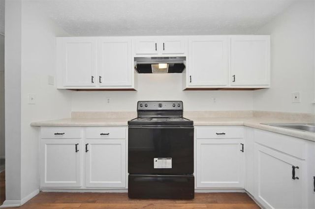 2116 Scarbrough Road, Stone Mountain, GA 30088