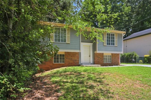 2116 Scarbrough Road, Stone Mountain, GA 30088