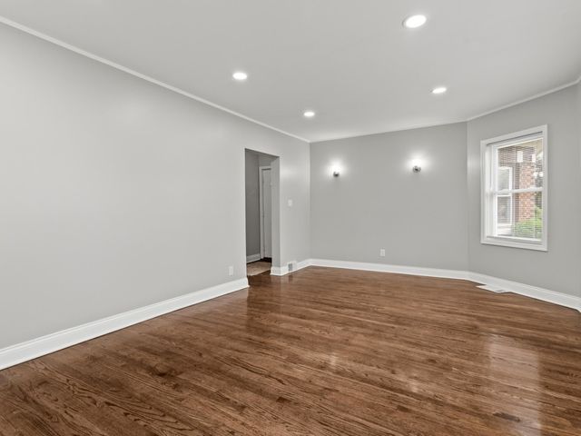 8107 S Princeton Avenue, Chicago, IL 60620