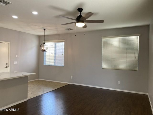 4241 E CARLA VISTA Drive, Gilbert, AZ 85295