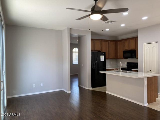 4241 E CARLA VISTA Drive, Gilbert, AZ 85295