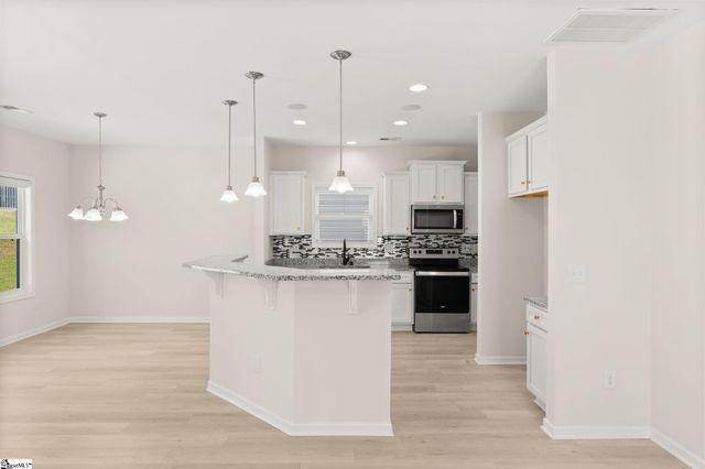 160 Highland Park Court, Easley, SC 29642