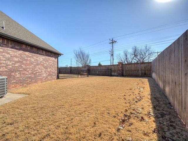 11500 SW 58th Street, Mustang, OK 73064