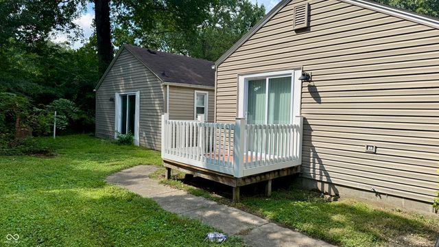 2215 Durham, Indianapolis, IN 46220