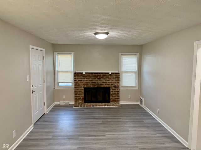2215 Durham, Indianapolis, IN 46220