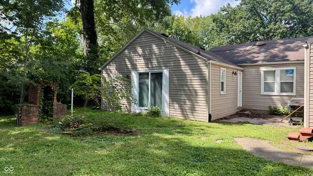 2215 Durham, Indianapolis, IN 46220