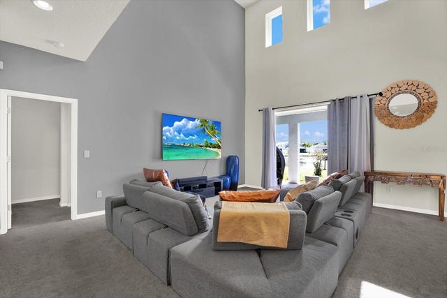 9058 SPRUCE CREEK CIRCLE, Riverview, FL 33578