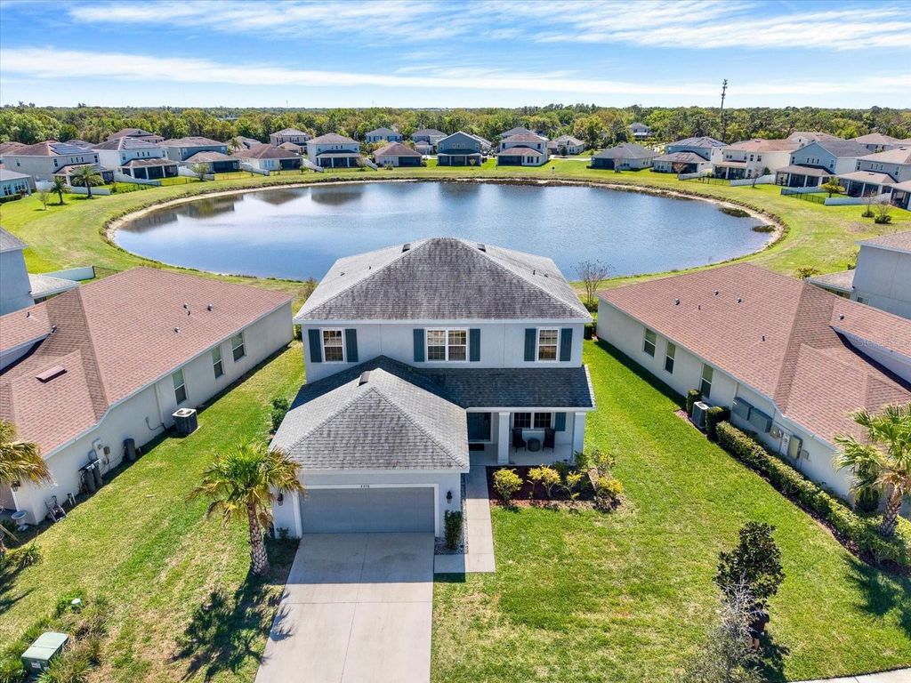 Image 32 of property listing at 9058 SPRUCE CREEK CIRCLE, Riverview, FL 33578