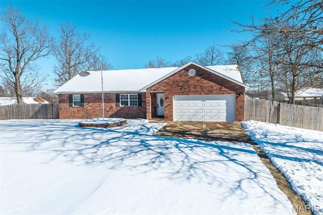 21104 Larson Road, Waynesville, MO 65583