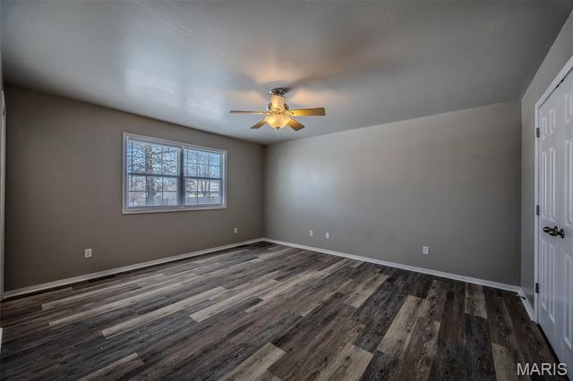 21104 Larson Road, Waynesville, MO 65583