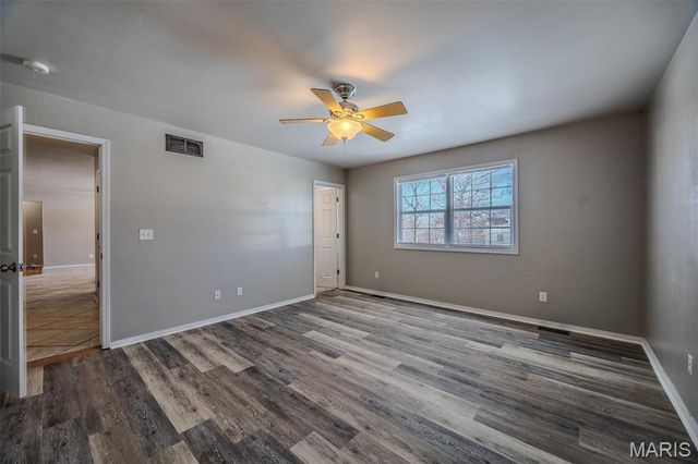 21104 Larson Road, Waynesville, MO 65583