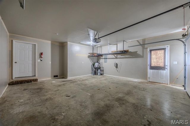 21104 Larson Road, Waynesville, MO 65583