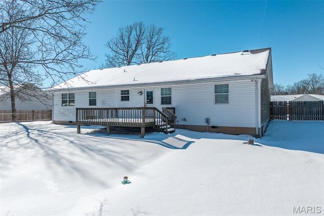 21104 Larson Road, Waynesville, MO 65583