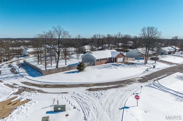21104 Larson Road, Waynesville, MO 65583