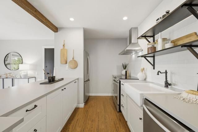 5700 Baltimore 230, La Mesa, CA 91942