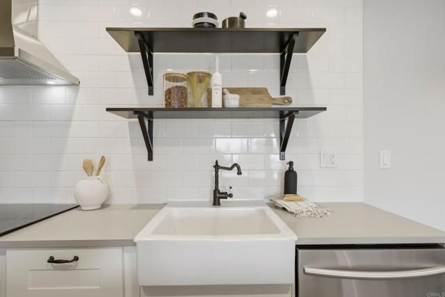 5700 Baltimore 230, La Mesa, CA 91942