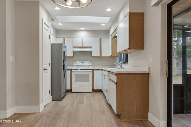 6145 Del Mar Drive, Port Orange, FL 32127