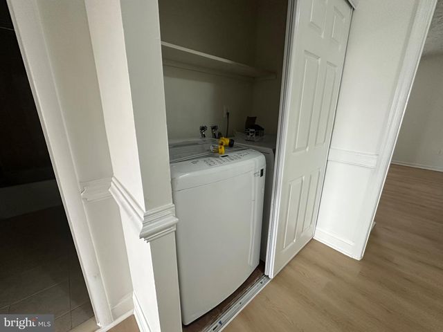 8282 WHITE PINE DR, Manassas Park, VA 20111