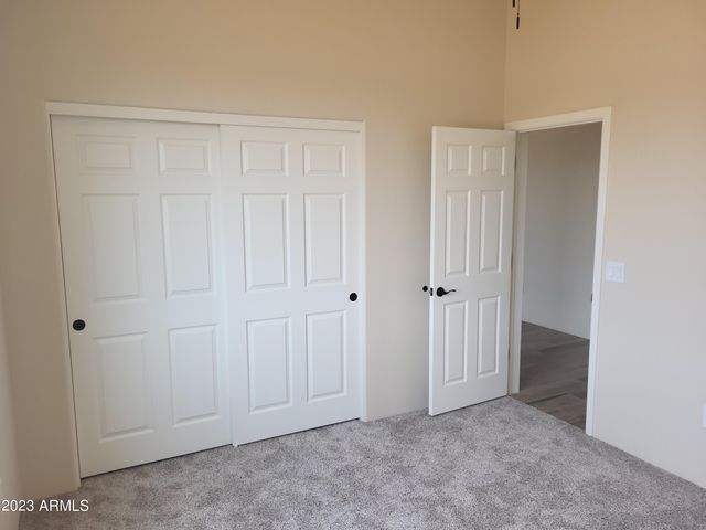 48111 N 7TH Avenue, New River, AZ 85087