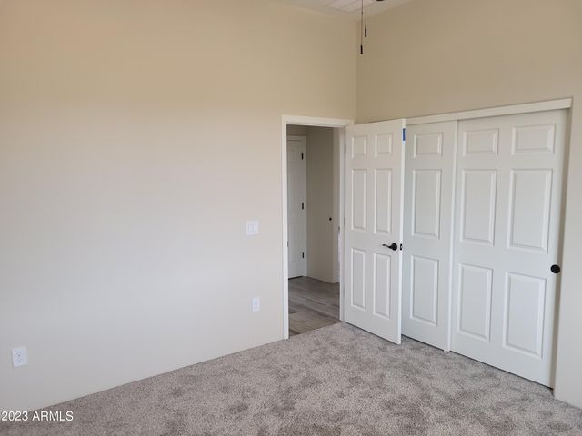48111 N 7TH Avenue, New River, AZ 85087