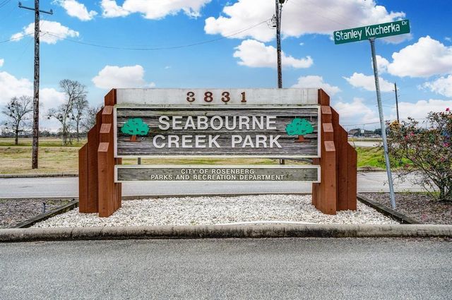 2623 Finley Lane, Rosenberg, TX 77471