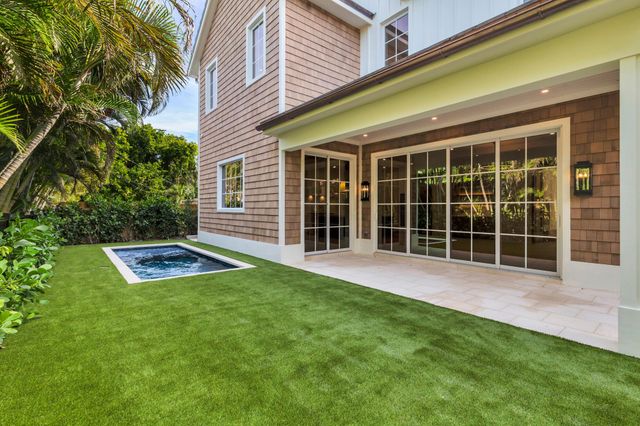 217 Bunker Ranch Road, West Palm Beach, FL 33405