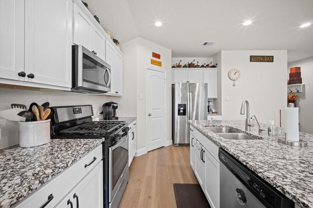3617 Crimson Embers Lane, Conroe, TX 77301