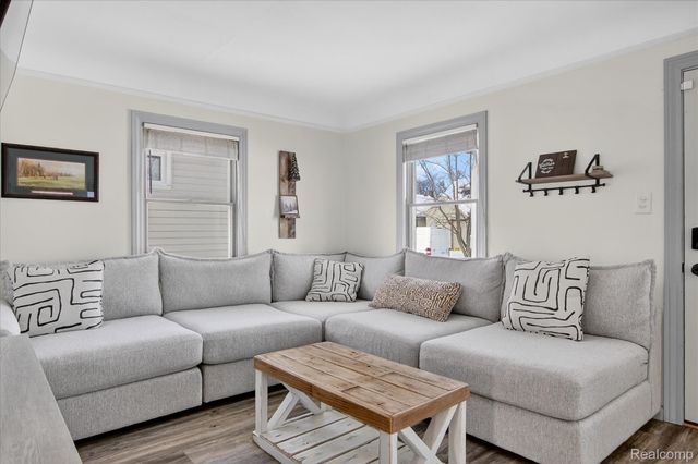 277 Highland Street, Wyandotte, MI 48192