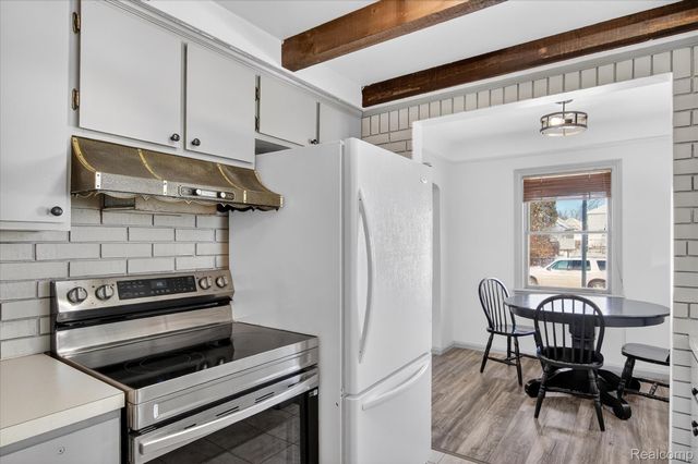 277 Highland Street, Wyandotte, MI 48192