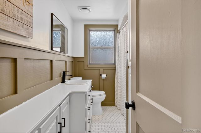 277 Highland Street, Wyandotte, MI 48192