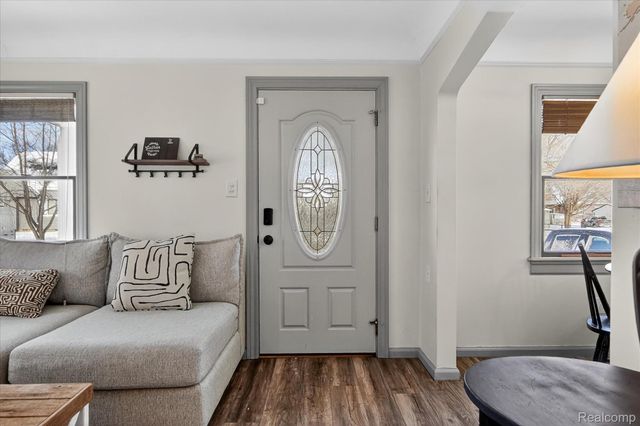 277 Highland Street, Wyandotte, MI 48192