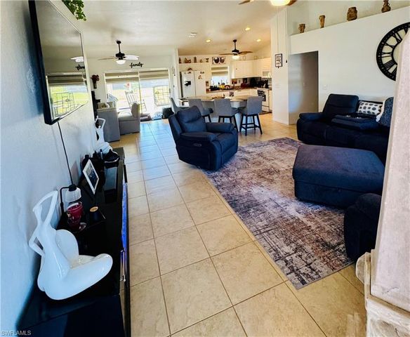 2614 NW 10th TER, Cape Coral, FL 33993