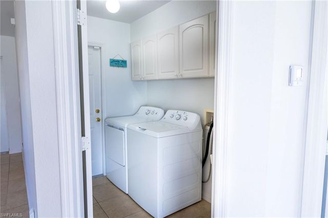 2614 NW 10th TER, Cape Coral, FL 33993