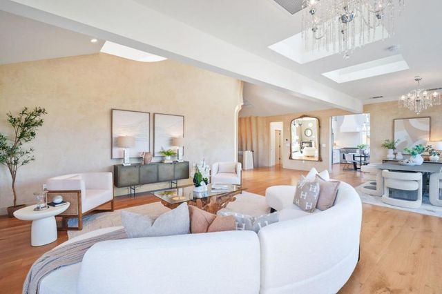 841 Bayview Way, Redwood City, CA 94062