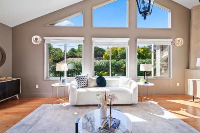 841 Bayview Way, Redwood City, CA 94062