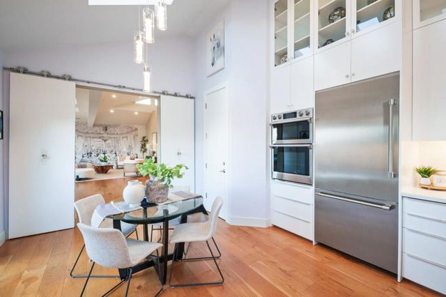 841 Bayview Way, Redwood City, CA 94062