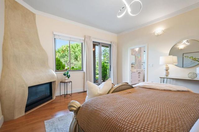 841 Bayview Way, Redwood City, CA 94062