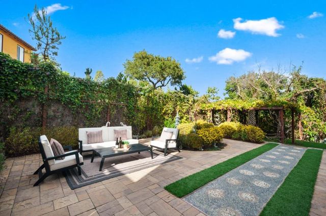 841 Bayview Way, Redwood City, CA 94062