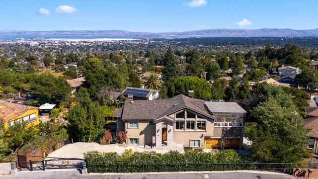 841 Bayview Way, Redwood City, CA 94062