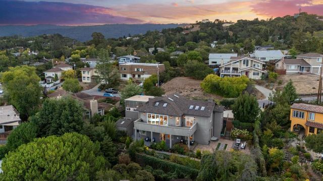 841 Bayview Way, Redwood City, CA 94062