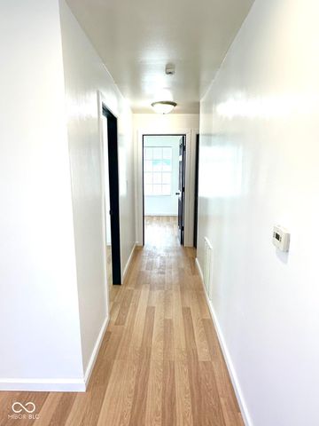 5725 Greenfield Avenue, Indianapolis, IN 46219