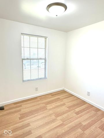 5725 Greenfield Avenue, Indianapolis, IN 46219